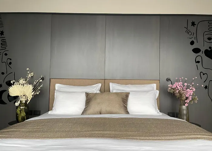 Arka Art Hotel
