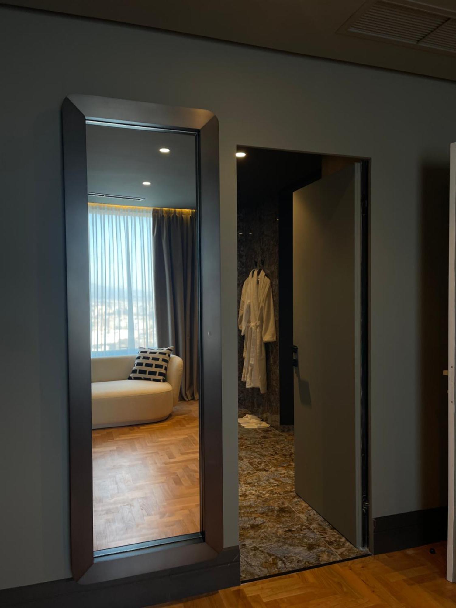 Arka Art Hotel
